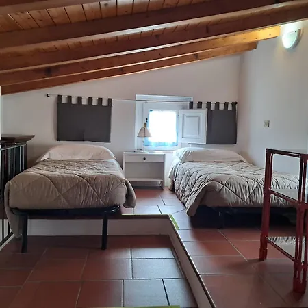 Couette-café Donna Lina 4*