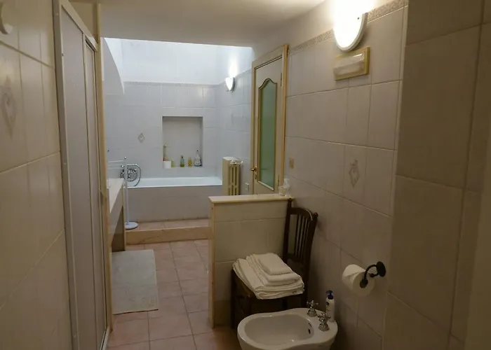 Donna Lina Bed & Breakfast 4*